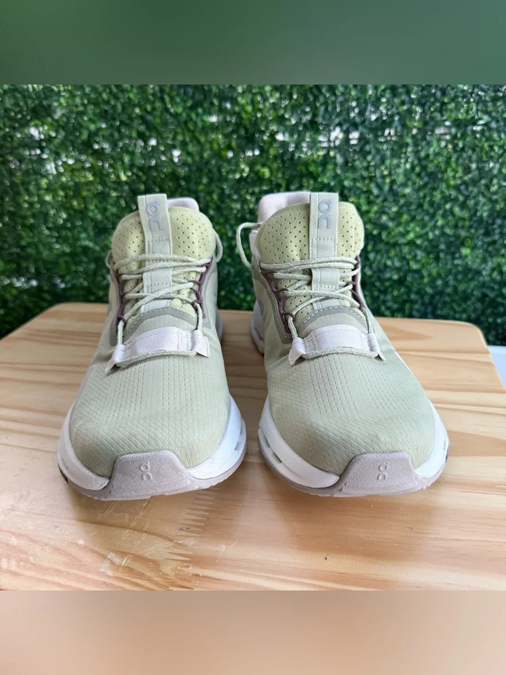 On Cloudnova 2 Men’s 10.5 Caper Desert Sneakers